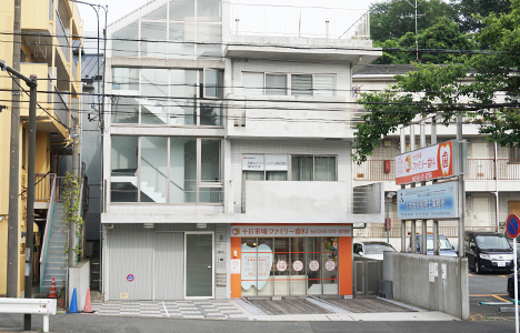 医院外観の画像