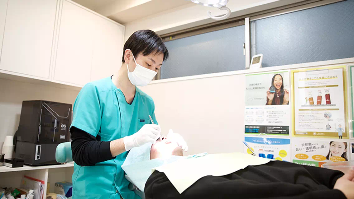 土日診療を行う医師の画像