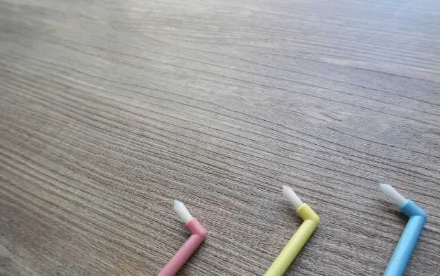 ワンタフトブラシ